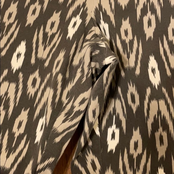 GAP Printed Slacks Size 14 R - Picture 4 of 7